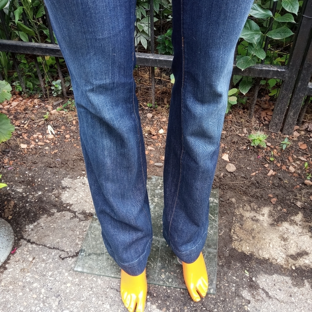 J Brand Bell Bottom jeans size 26 - Picture 5 of 15